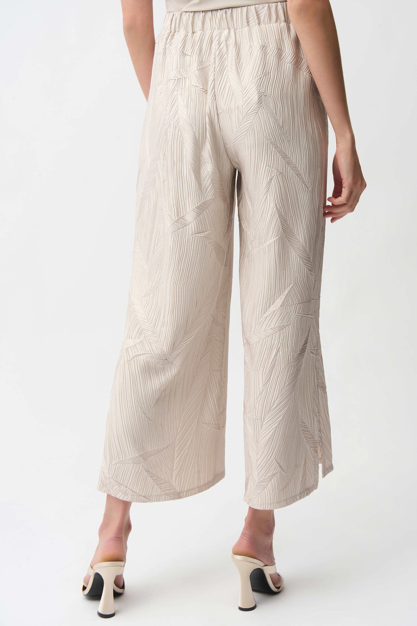 Joseph Ribkoff Pleated Satin Pull-On Culotte Pants - Sizes: 8