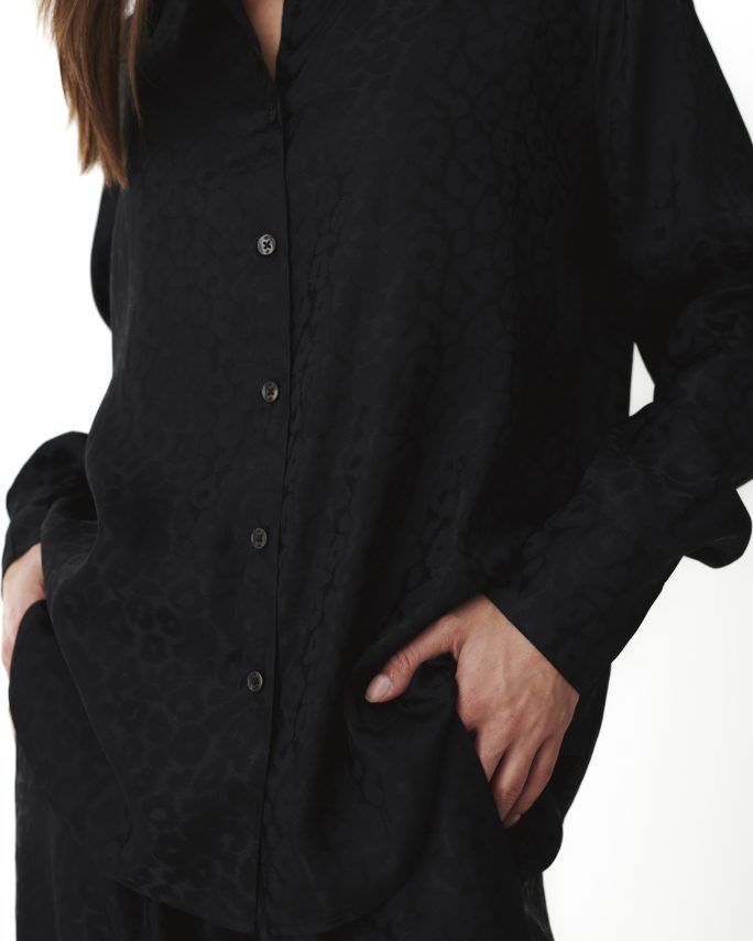 Karmamia "Alma Shirt" – Black Leo Silk - Sizes: M L