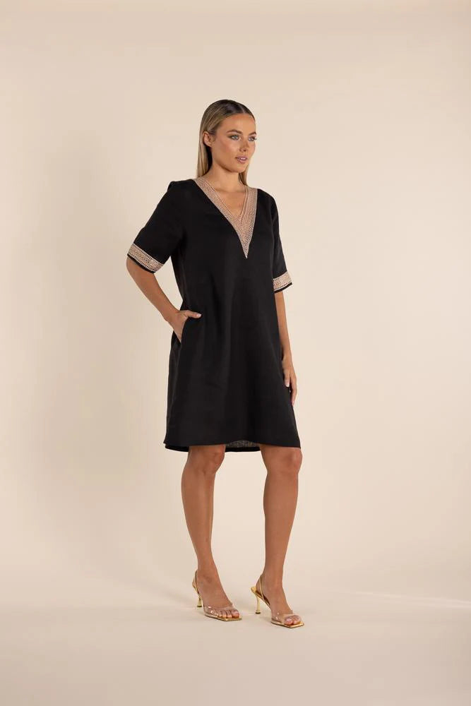 Two - T's Linen V Neck Kaftan Black - Sizes: 8 14 16