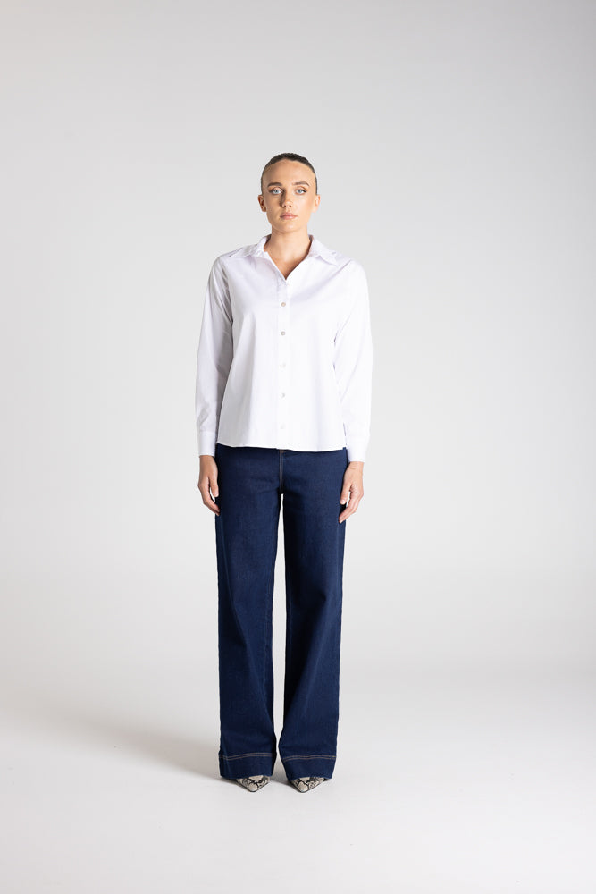 Two - T's Classic White Shirt - Sizes: 10 16 18