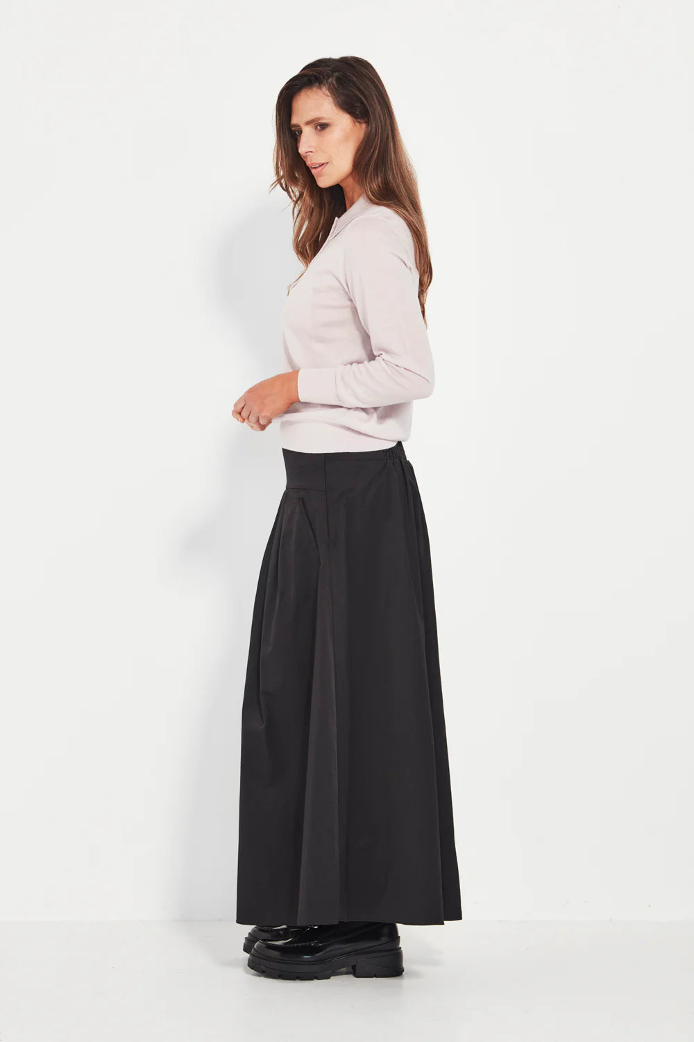 Verge "York Skirt" - Black - Sizes: 8 16
