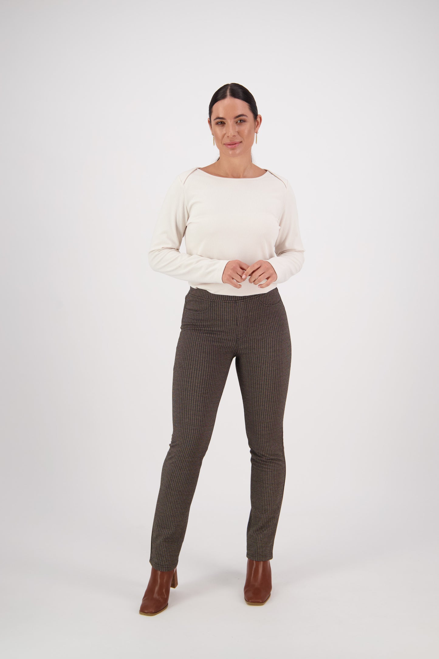 SALE Vassalli    "Logic" Weave Slim Leg Pant  -  Sizes:  18