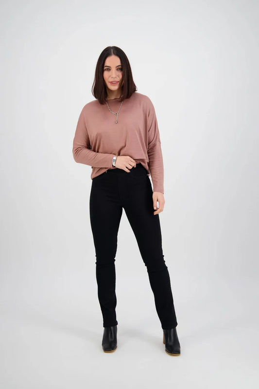 Vassalli    Slim Leg Jean    -    Black    -    Sizes:  8 10 12 14 16