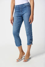 Load image into Gallery viewer, Joseph Ribkoff   Slim Crop Jeans w Bow Detail   -  Size:  16