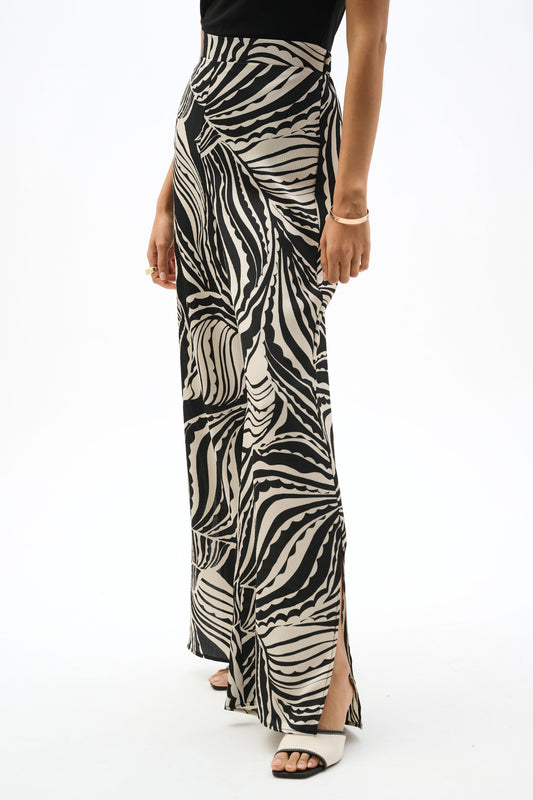 Joseph Ribkoff  Bubble Satin Abstract Print Wide Leg Pants With Side Slits - Sizes: 8 10