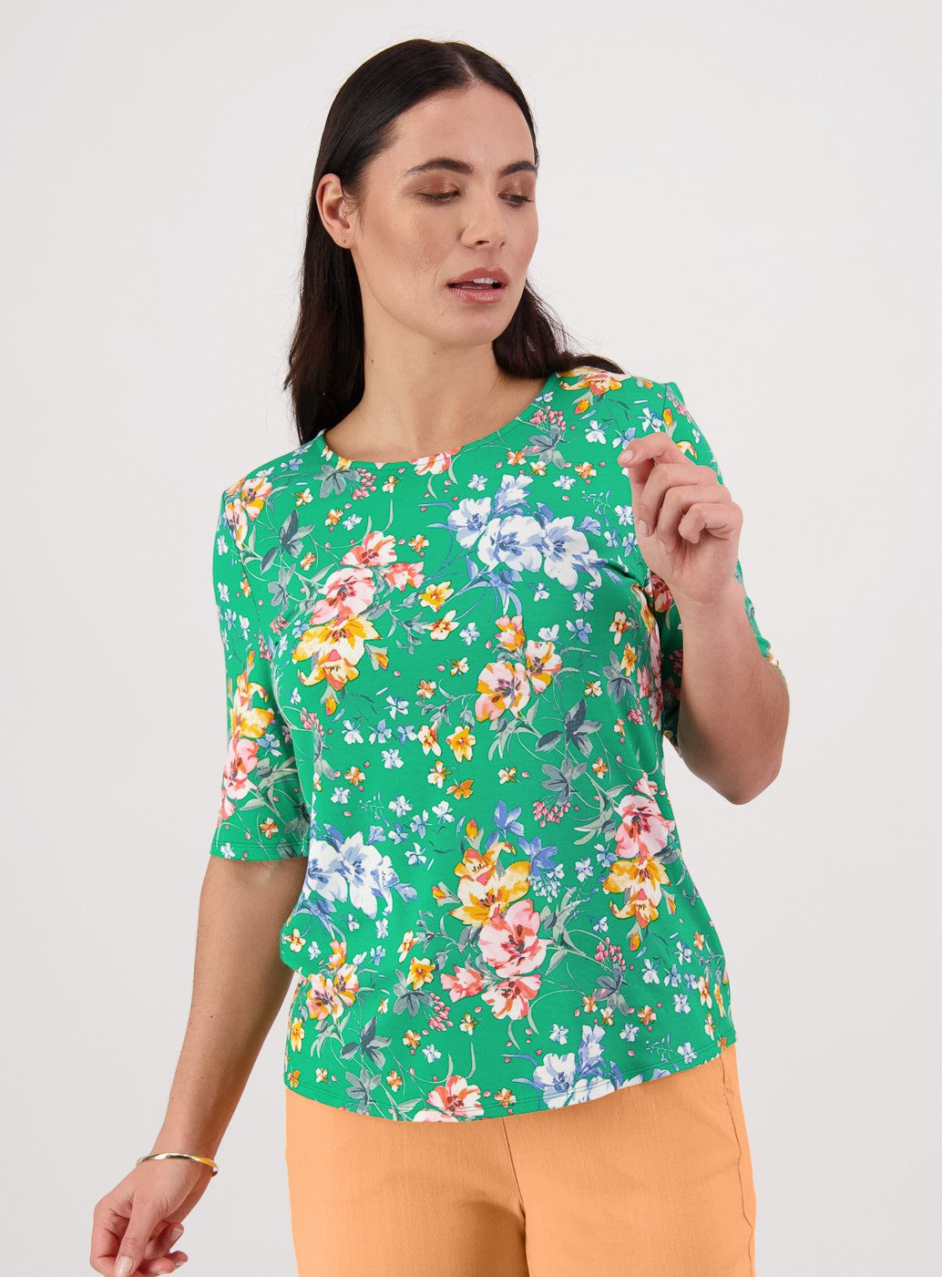 SALE   Vassalli    Silky Tee  -"Lush Print"    -   Sizes: 10  18