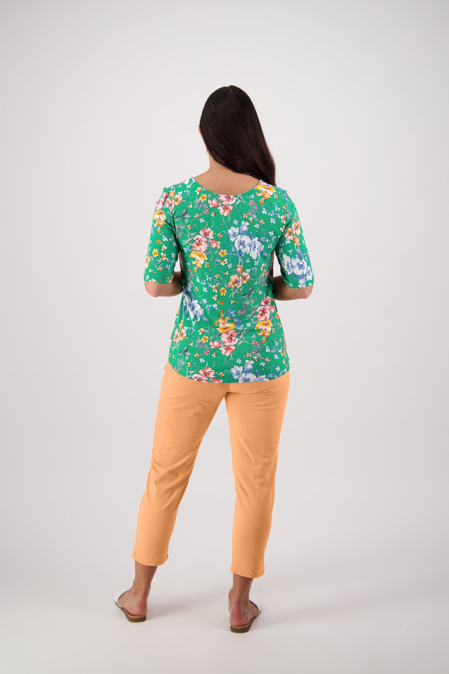 SALE   Vassalli    Silky Tee  -"Lush Print"    -   Sizes: 10  18