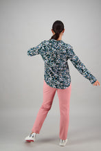 Load image into Gallery viewer, SALE   Vassalli   Forest &amp; Pink Floral Cuff Detail Shirt   -   Sizes:  12