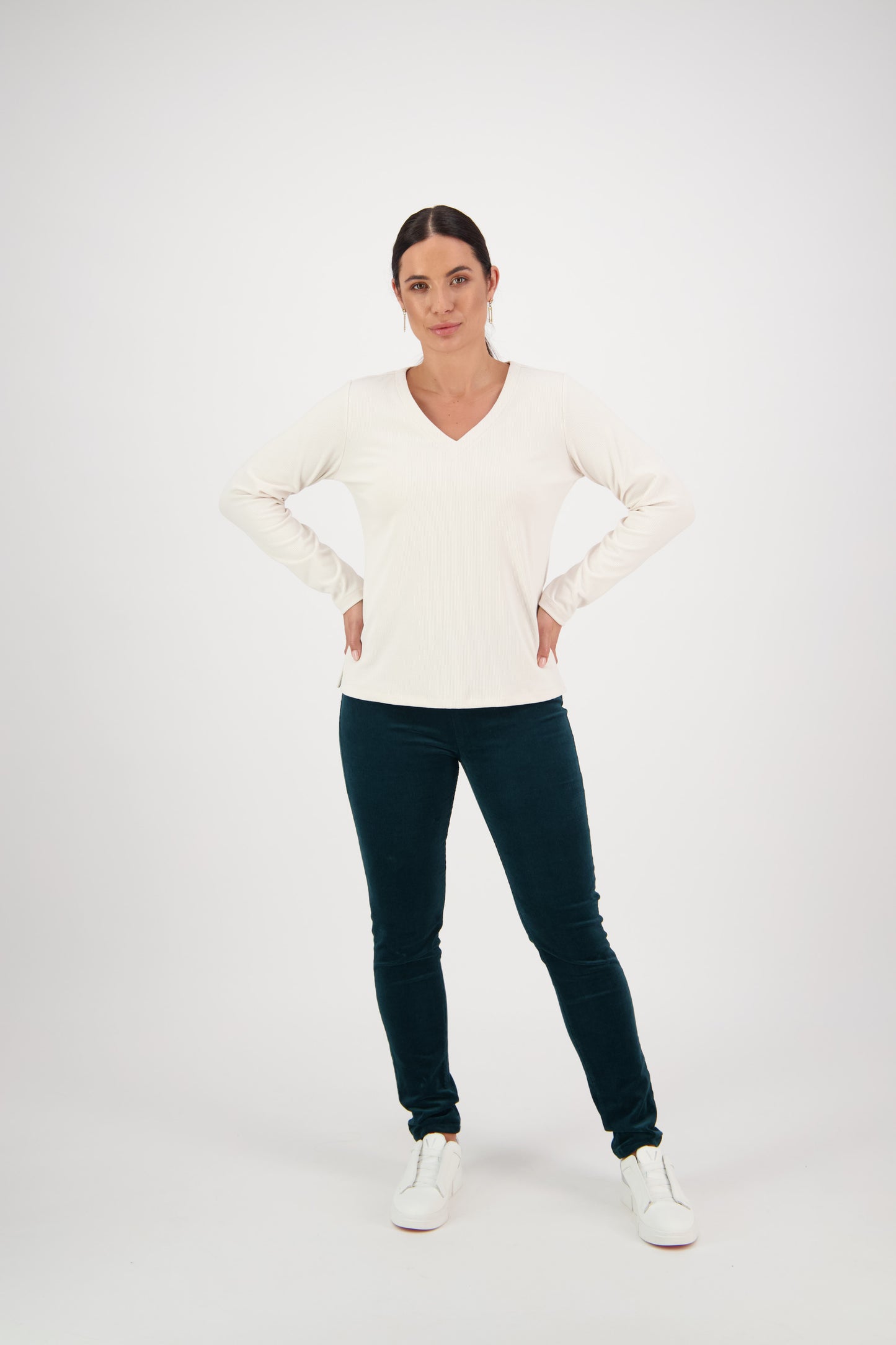 SALE  Vassalli      Ribbed Long Sleeve Tee Top    Pearl    -    Size:  16