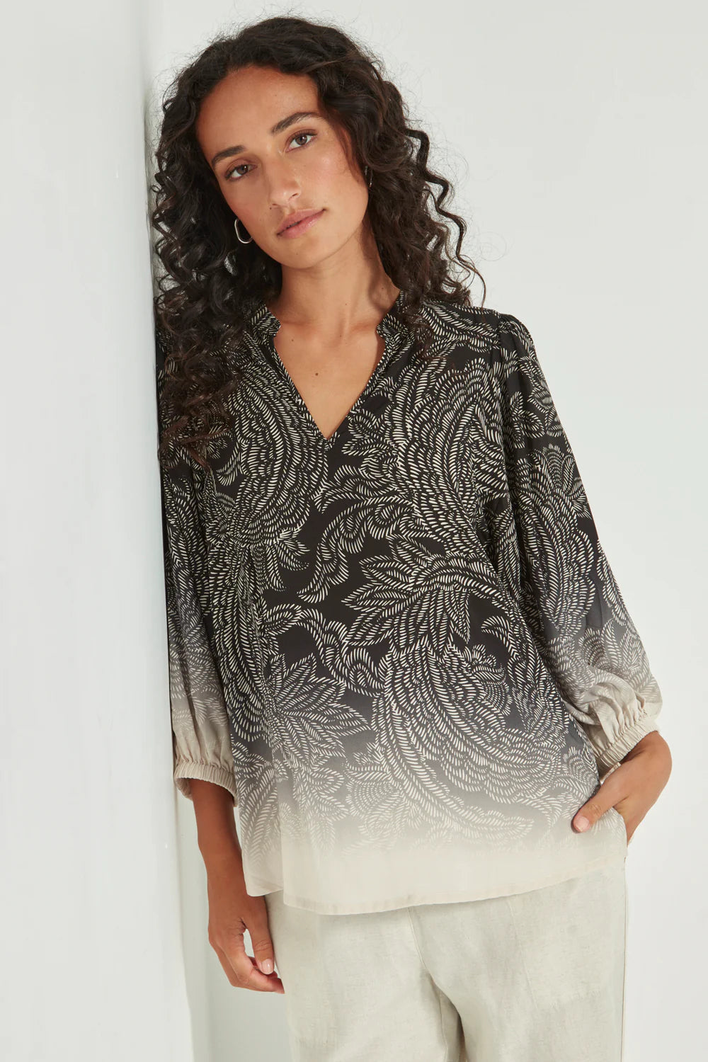 Verge Amara Blouse - Print - Sizes: S