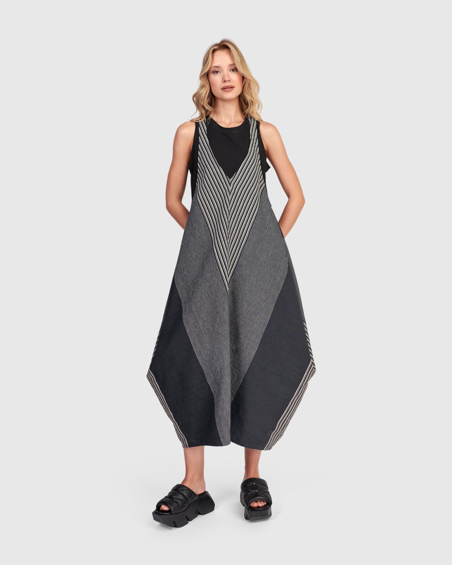 Urban by Alembika Roaming Sleeveless Dress - Slate Stripes - Sizes: 8(0)