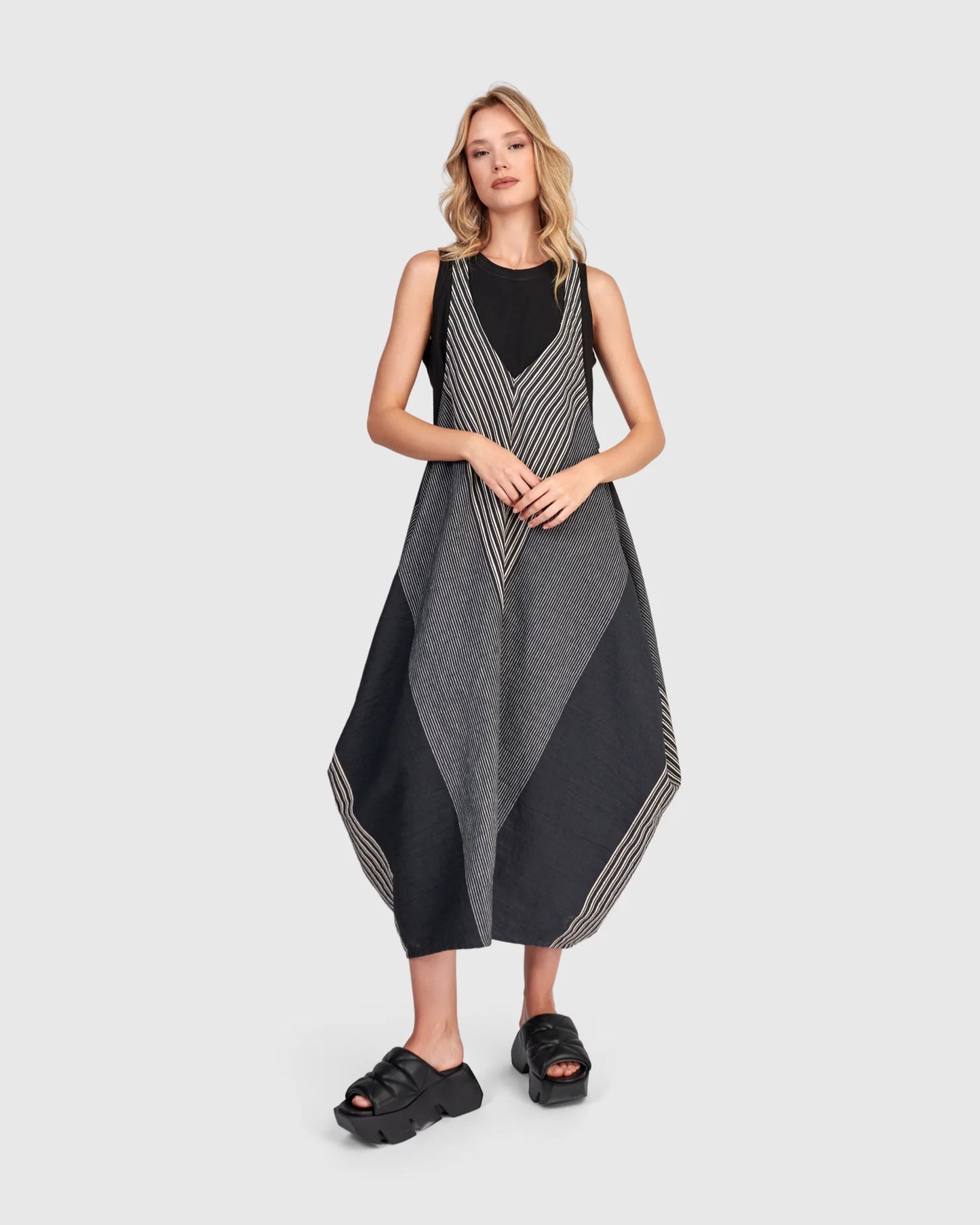 Urban by Alembika Roaming Sleeveless Dress - Slate Stripes - Sizes: 8(0)