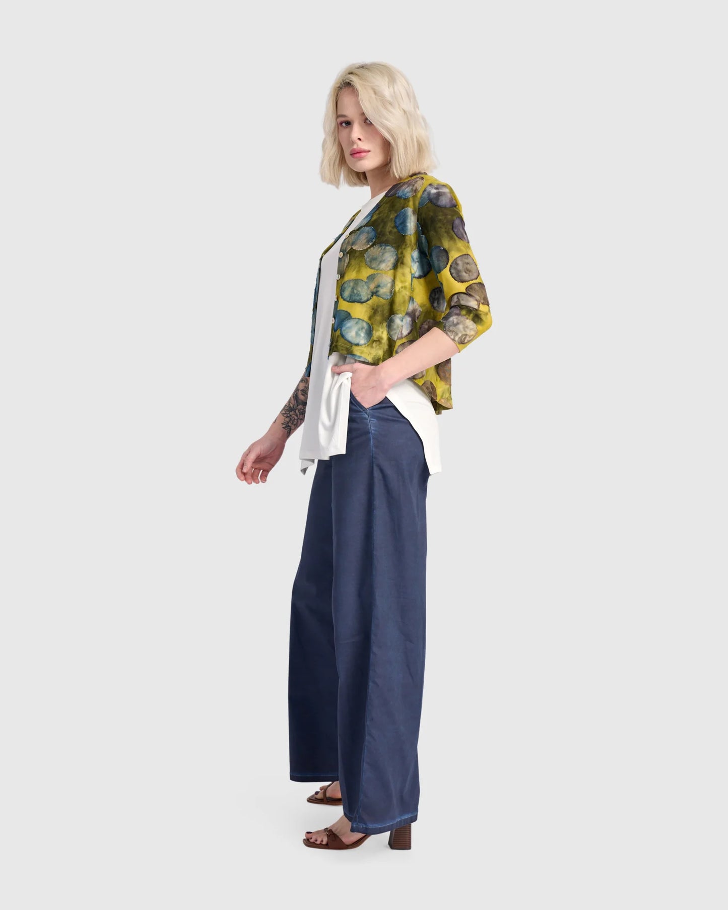 Alembika Cropped Cardi - Orbits - Sizes: 8(0) 12(2) 14(3)
