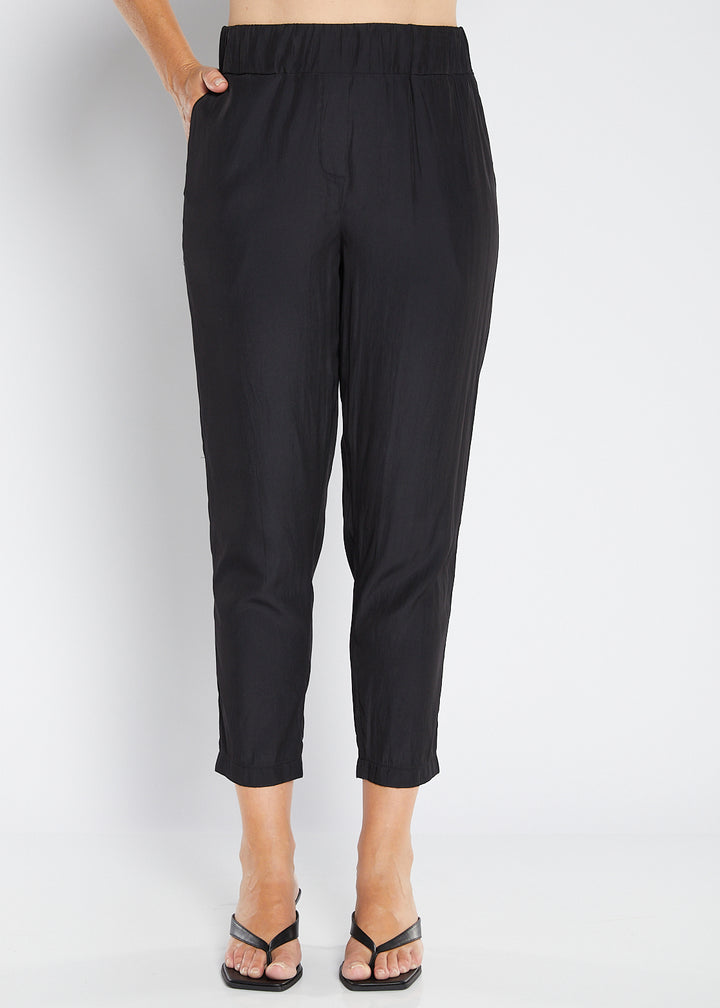 Philosophy   "Norah" Lustre Tapered Pant    -    Black    -    Sizes:  8  12