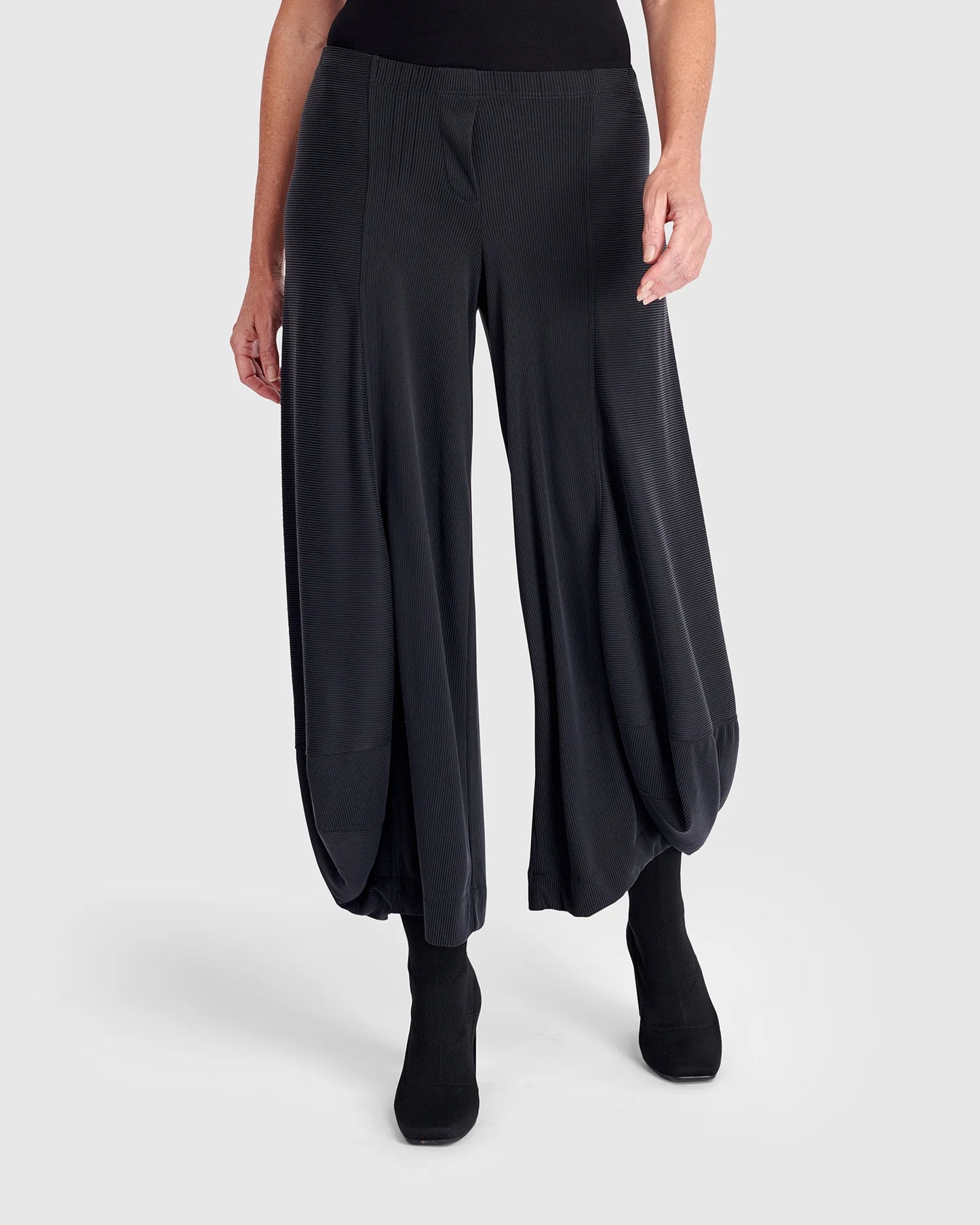 SALE  Alembika Essential Cupro Punto Pants - Black - Size:  XXL (5)