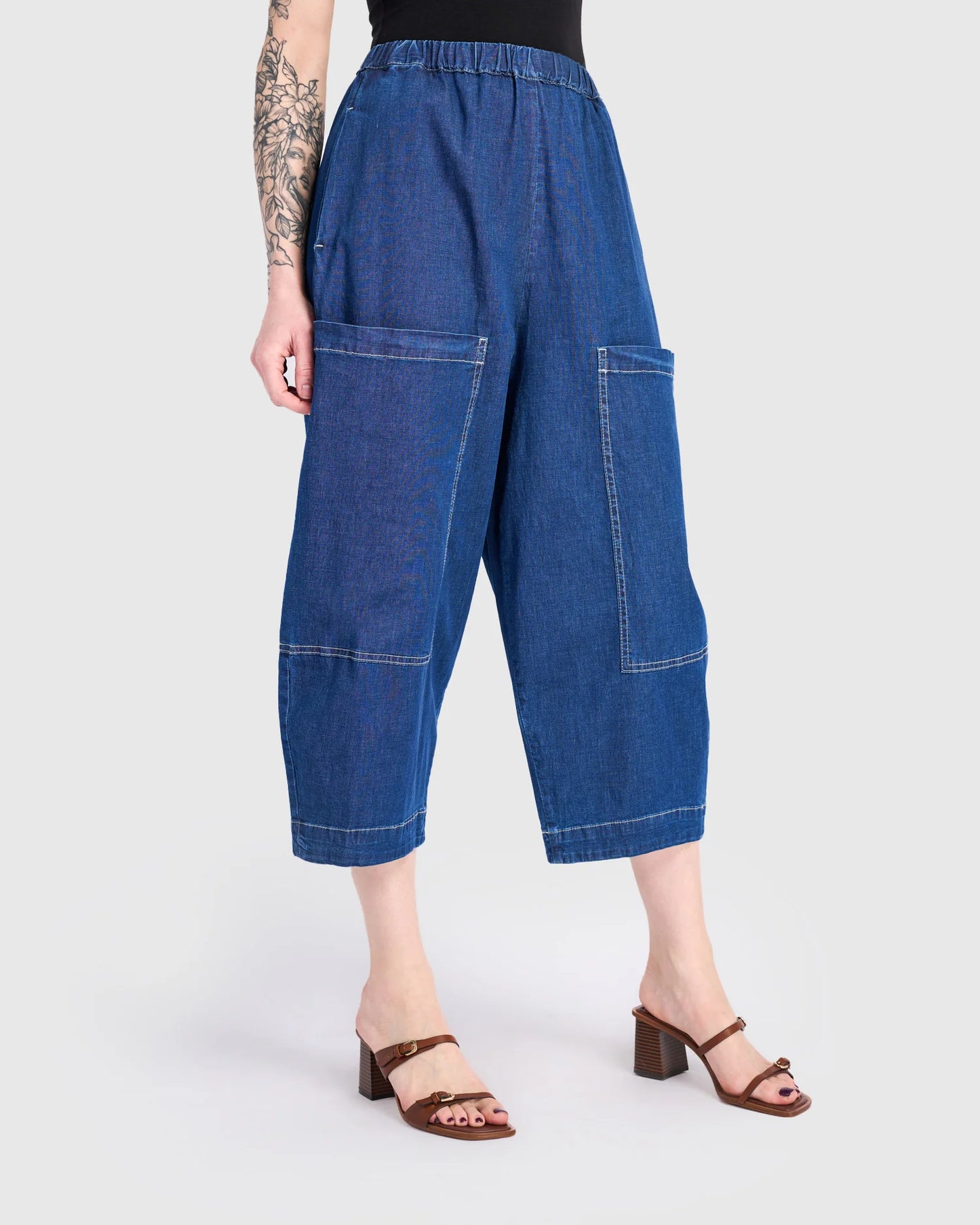 Alembika Bold Barrel Capri Pants - Denim - Sizes: 8(0) 12(2) 14(3)