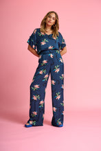 Load image into Gallery viewer, SALE  POM    &quot;Expressive Flower Pant&quot;   -  Sizes: 10  14