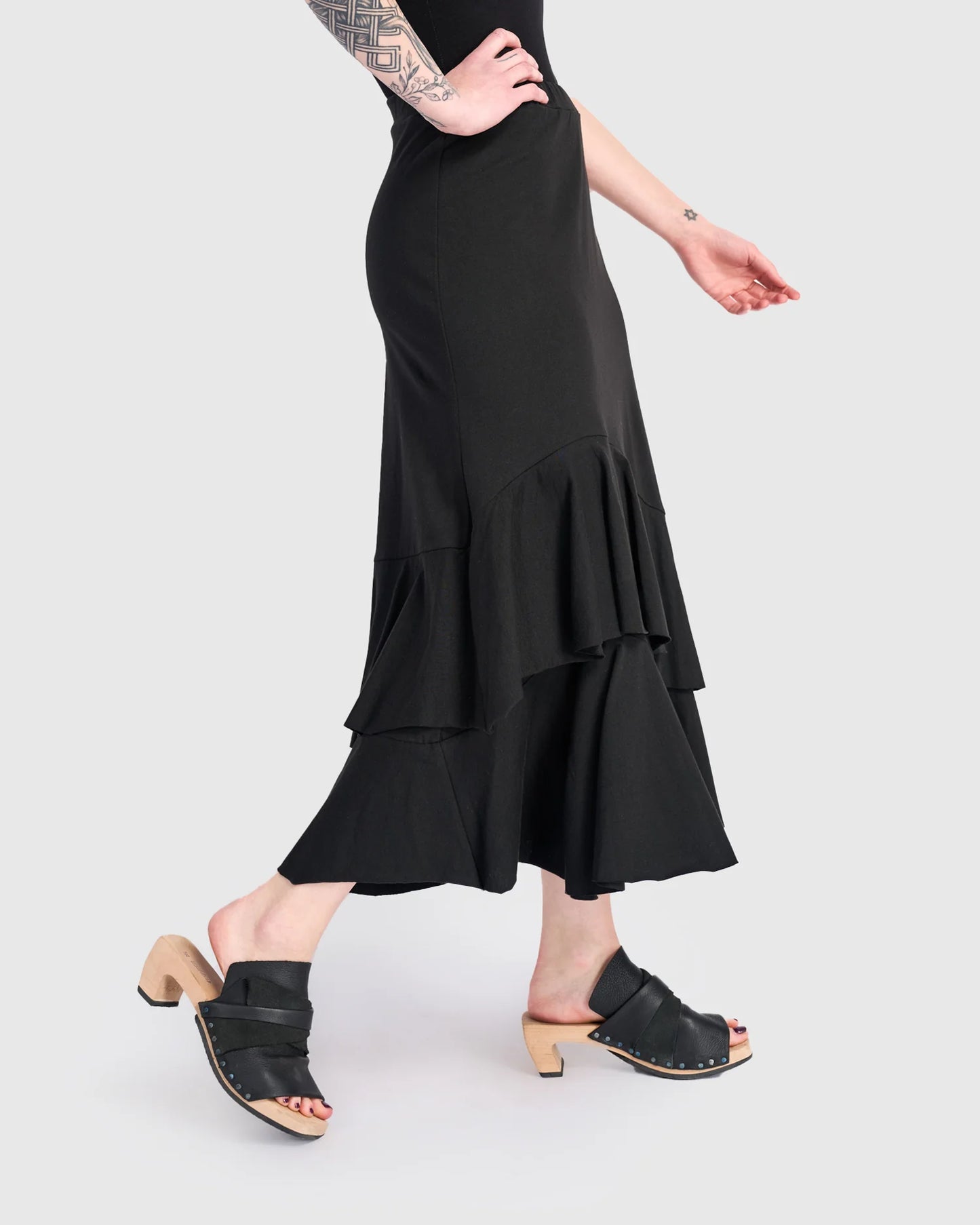 Urban By Alembika Staple Ruffle Maxi Skirt- Black - 12(2) 14(3)