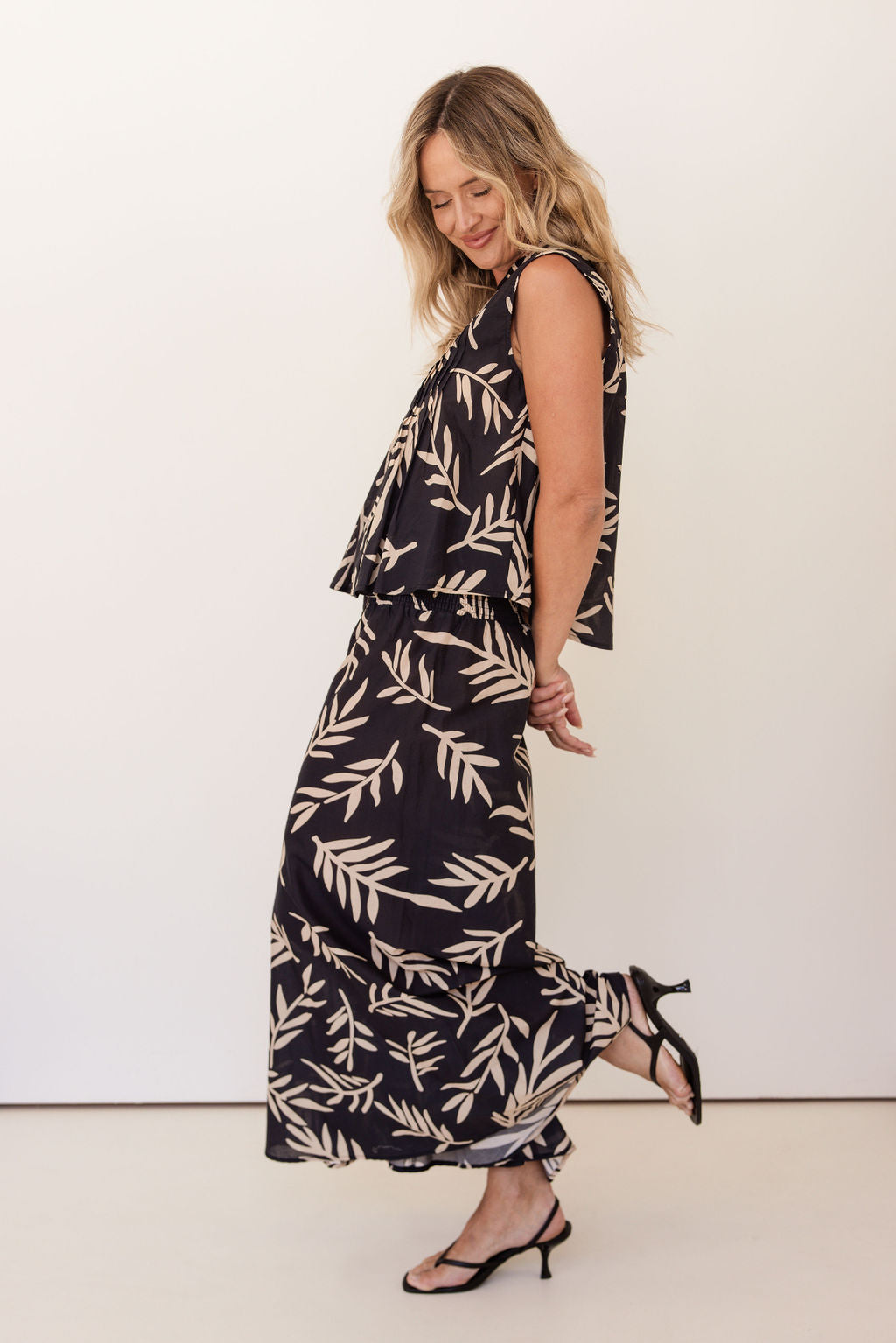 See Saw Cotton Wide Leg Pant - Black/Natural Leaf Print - Sizes: 12 14