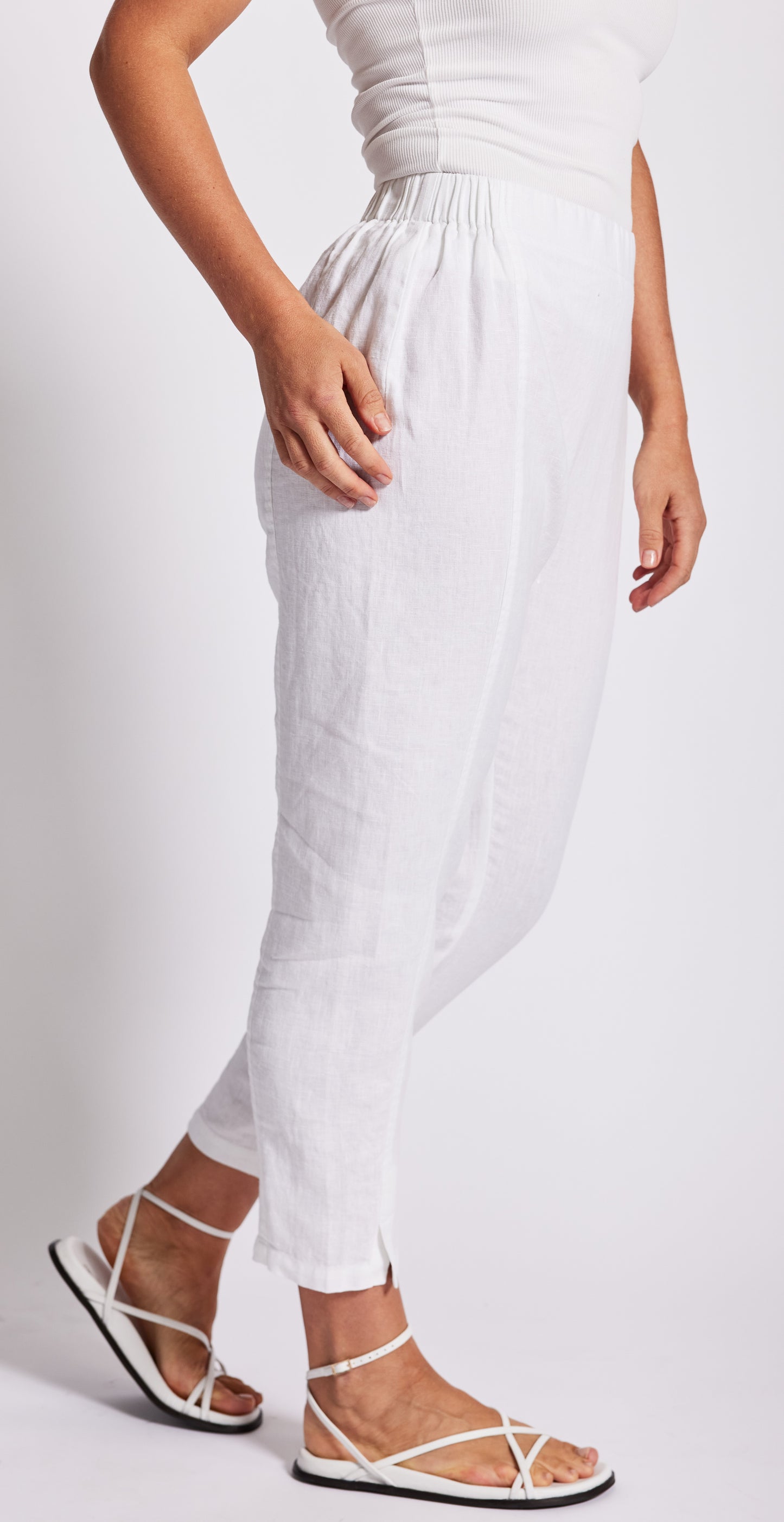 See Saw    White Linen Seam Detail Pant    -     Sizes:  8