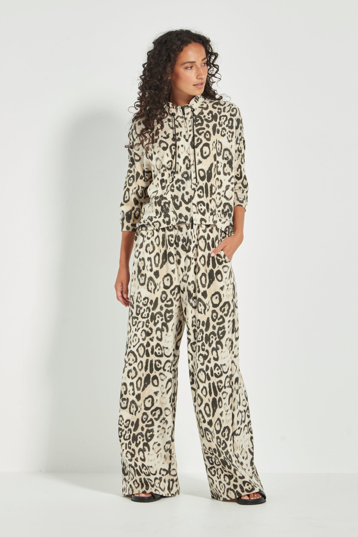 Verge Suave Pant - Animal Print - Sizes: 10  14
