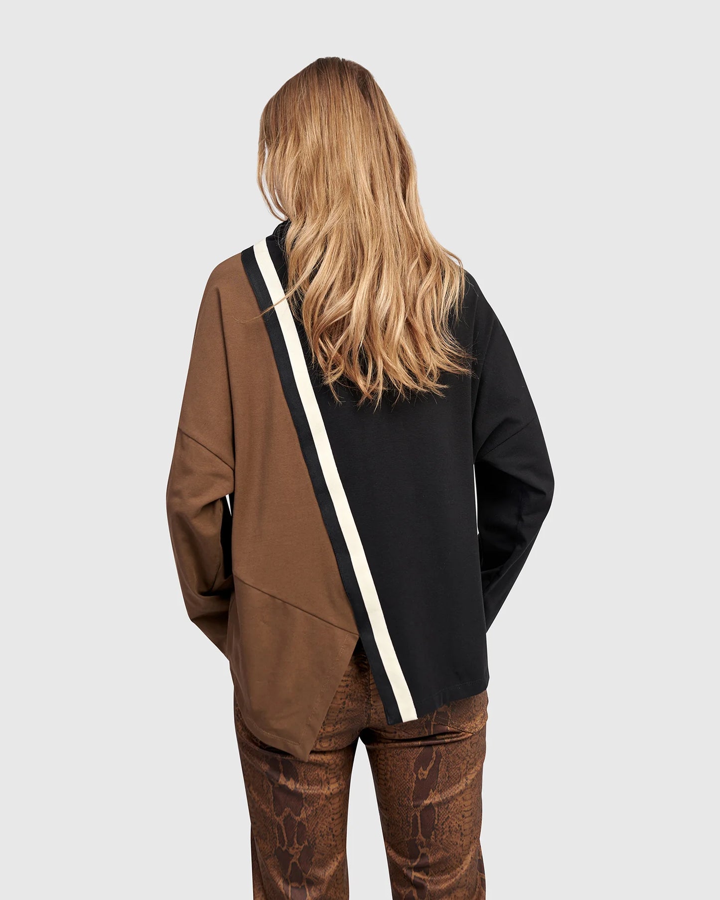 Urban By Alembika Urban Trackside Popover Top - Black/Khaki Mix - Sizes: L XL