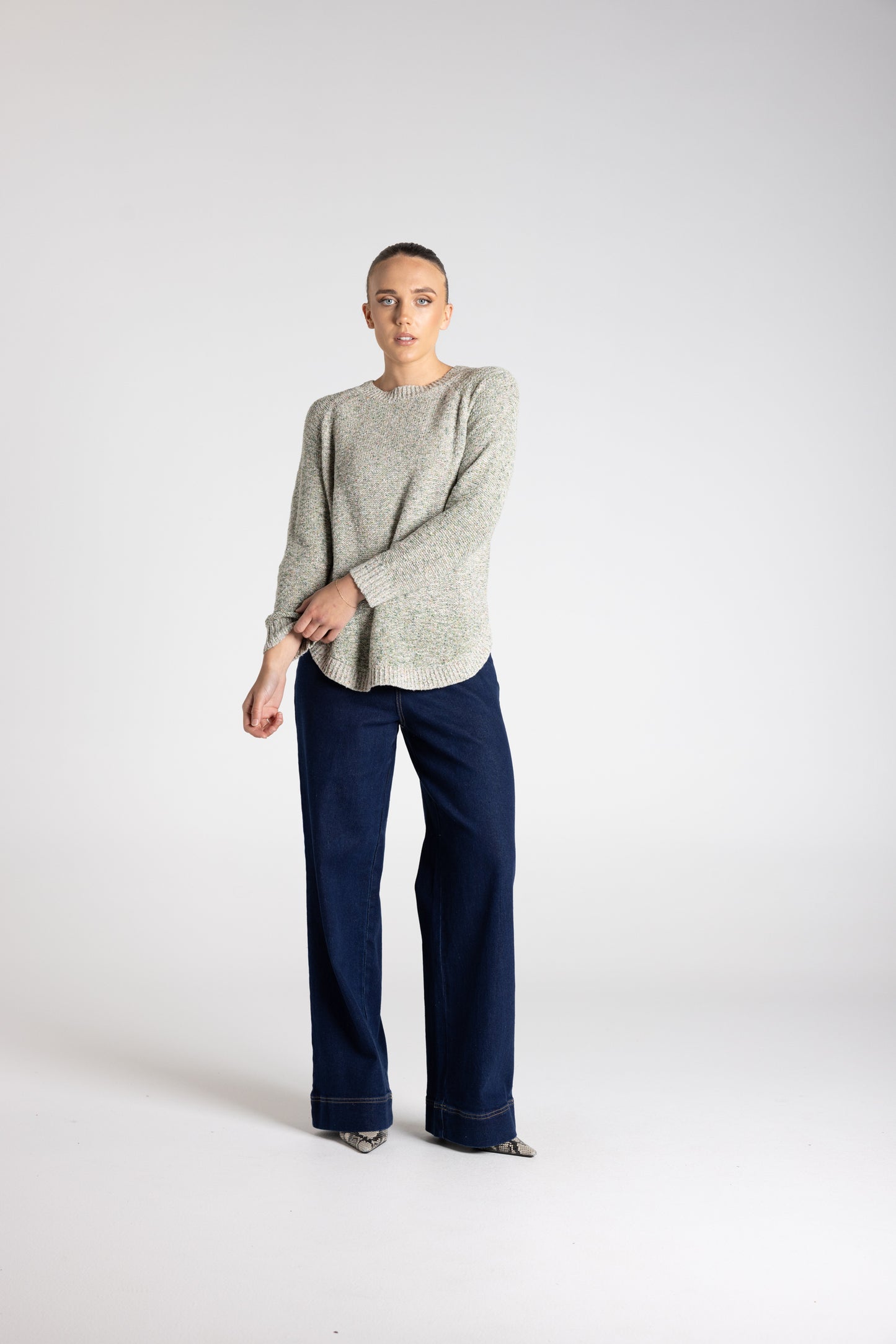 Two - T's Scoop Hem Crew Neck Jumper - Pistachio Mix - Sizes:  L XL