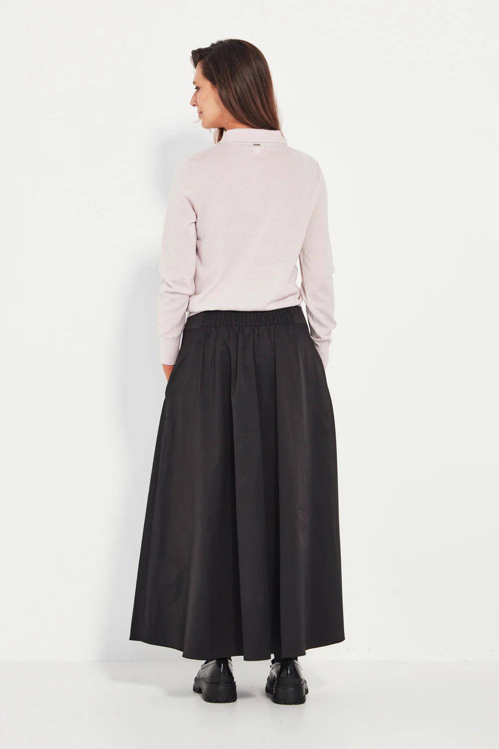 Verge    "York Skirt"    -    Black    -    Sizes: 8 16