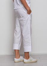 Load image into Gallery viewer, Zaket &amp; Plover   White Cotton Pants  -  Sizes: XS