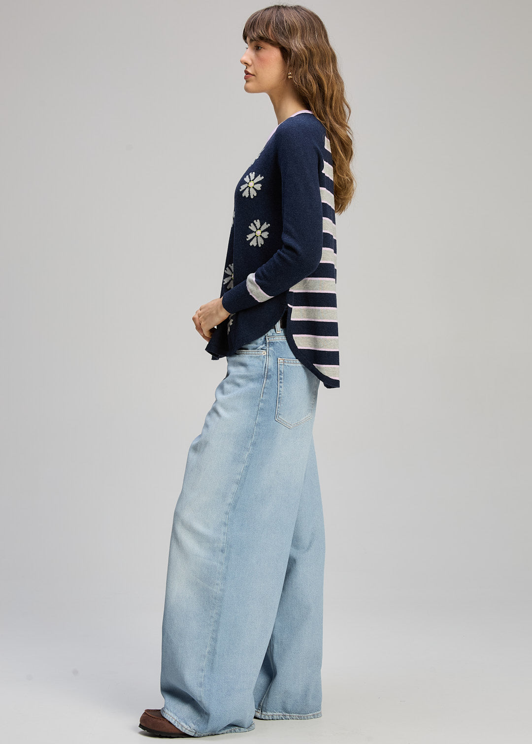 Zaket & Plover "Daisy Chain Crew Neck Jumper" - Dark Denim - Sizes: XL