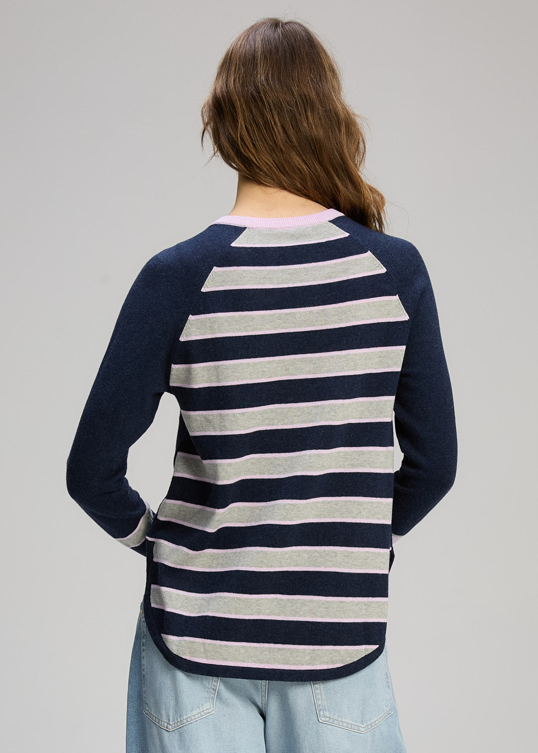 Zaket & Plover "Daisy Chain Crew Neck Jumper" - Dark Denim - Sizes: XL
