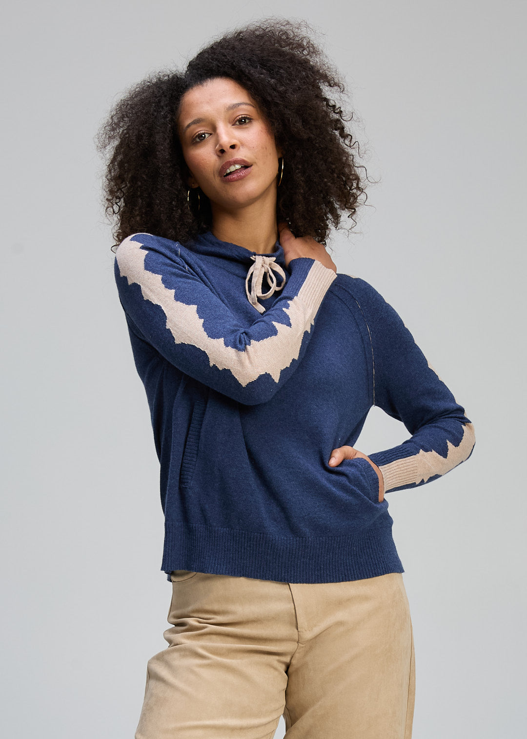 Zaket & Plover "Graphic Neck Cord Cardi"  -Dark Denim/Latte - Sizes: S