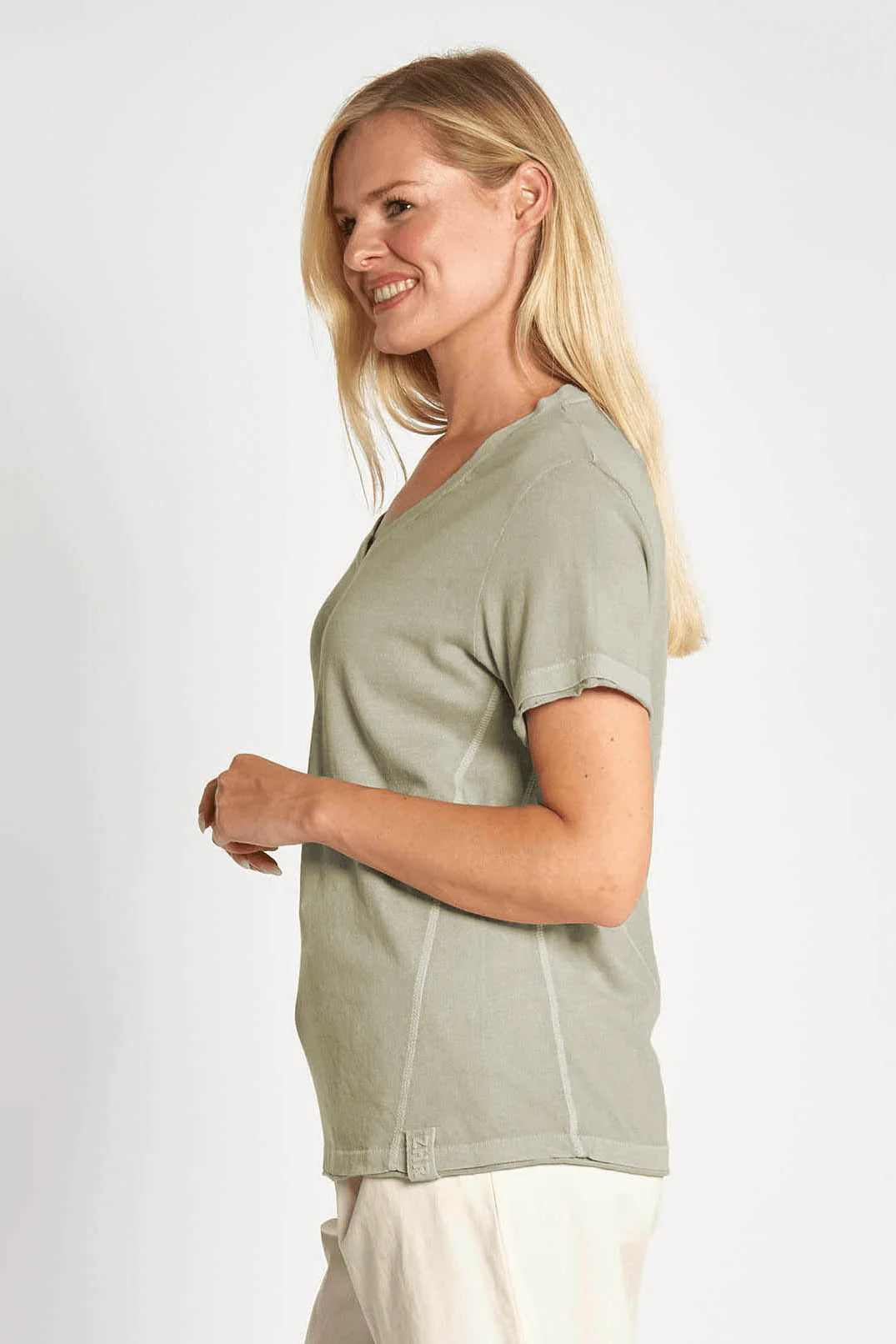 SALE   Zhrill     "Svana Top"    Olive    -    Sizes:  S M