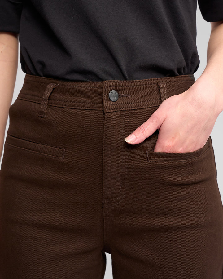 Vasssalli Peace Jean - Chocolate - Sizes: 8 10 16