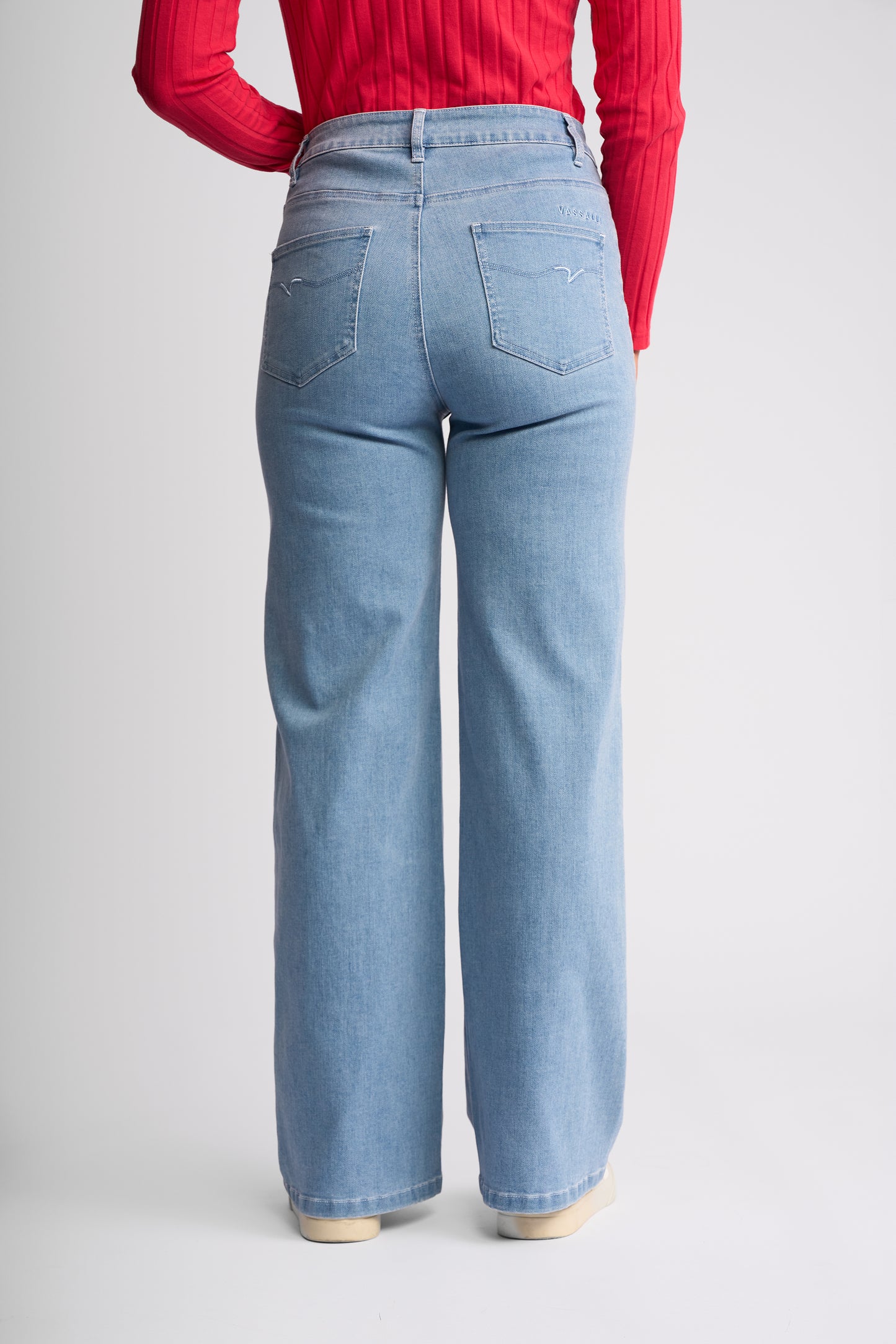 Vassalii "Lottie Jean" - Light Wash Denim - Sizes: 8 10 12 14 16