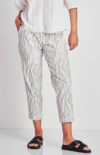 Load image into Gallery viewer, SALE   Verge    &quot;Zion Pant&quot;    Pumice &amp; White  -  Size:  8