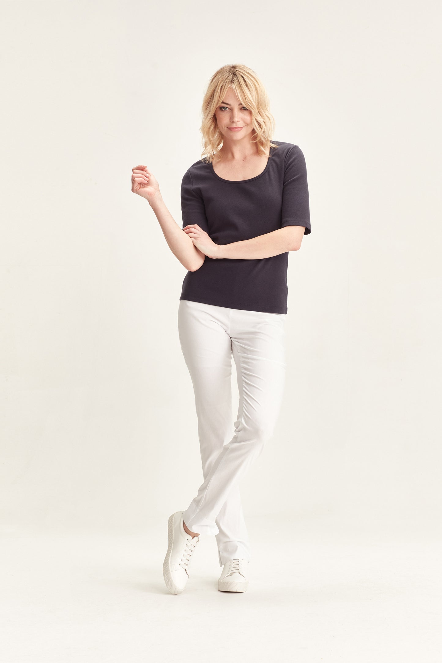 Verge     Acrobat Slim Pant   White    -     Sizes:  8 10 12